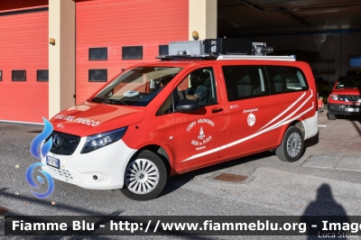 Mercedes-Benz Vito III serie
Vigili del Fuoco
Unione distrettuale di Cles
Corpo Volontario di Smarano (TN)
VF 7V7 TN
Parole chiave: Mercedes-Benz Vito_IIIserie VF7V7TN