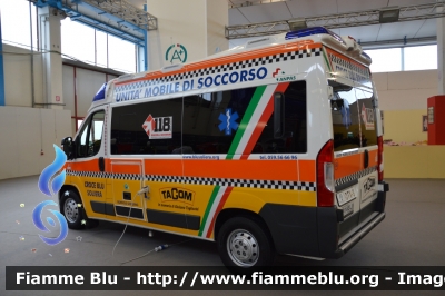 Fiat Ducato X290
Croce Blu Soliera (MO)
Allestita Ambitalia
Parole chiave: Fiat Ducato_X290 Ambulanza Reas_2014