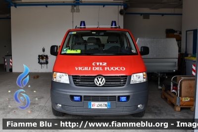 Volkswagen Transporter T5
Vigili del Fuoco
Unione Distrettuale di Fiemme
Corpo Volontario di Capriana (TN)
VF 4H6 TN
Parole chiave: Volkswagen Transporter_T5 VF4H6TN