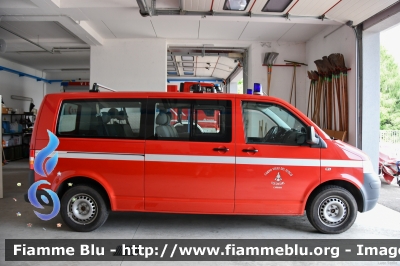 Volkswagen Transporter T5
Vigili del Fuoco
Unione Distrettuale di Fiemme
Corpo Volontario di Capriana (TN)
VF 4H6 TN
Parole chiave: Volkswagen Transporter_T5 VF4H6TN