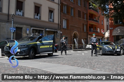 Alfa Romeo Tonale
Guardia di Finanza
ATPI
Anti Terrorismo e Pronto Impiego
Allestimento FCA
GdiF 633 BR
Parole chiave: Alfa-Romeo Tonale gdif633br