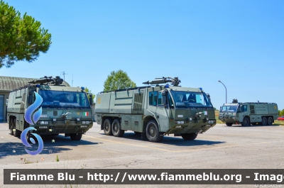 Iveco Magirus Dragon X6 TA I serie
 Aeronautica Militare Italiana
15° Brigata Aerea
Servizio Antincendio
Allestimento Iveco-Magirus
AM CG 234
AM CG 235
AM CG 673
Parole chiave: Iveco-Magirus Dragon_X6_TA_Iserie AMCG234 AMCG235 AMCG673