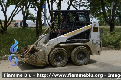 Bobcat
VAB Chiaramonte Gulfi (RG)
Protezione Civile Gruppo Alfa
Parole chiave: Bobcat