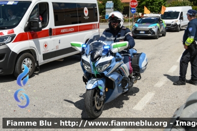 Yamaha FJR 1300 II serie
Polizia di Stato
Polizia Stradale
Allestimento Elevox
in scorta al Giro d'Italia 2024
Moto Verde
Parole chiave: Yamaha FJR_1300_IIserie Giro_D_Italia_2024