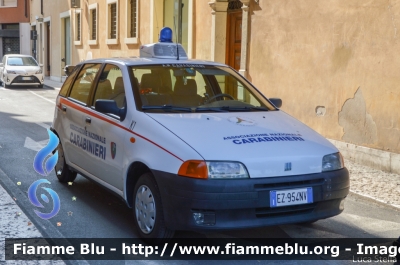 Fiat Punto I serie
Associazione Nazionale Carabinieri
Protezione Civile
Sezione di Verona
Parole chiave: Fiat Punto_Iserie