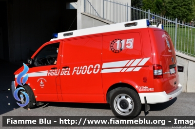 Volkswagen Transporter T5 restyle
Vigili del Fuoco
Unione Distrettuale di Trento
Corpo Volontario di Terlago(TN)
Allestimento Kofler Fahrzeugbau
VF 0J6 TN
Parole chiave: Volkswagen Transporter_T5restyle VF0J6TN