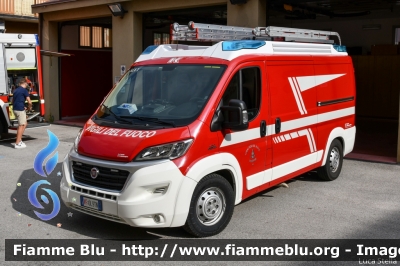 Fiat Ducato X290
Vigili del Fuoco
Unione Distrettuale della Vallagarina
Corpo Volontario di Ala
Allestimento Kofler Fahrzeugbau
VF 0L9 TN
Parole chiave: Fiat Ducato_X290 VF0L9