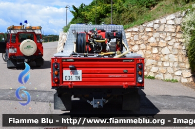 Land Rover Defender 110
Vigili del Fuoco
Unione Distrettuale di Fondo 
Corpo Volontario di Ruffrè Mendola (TN)
VF 0D4 TN
Parole chiave: Land-Rover Defender_110 VF0D4TN