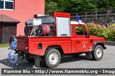 Land Rover Defender 110
Vigili del Fuoco
Unione Distrettuale di Trento
Corpo Volontario di Vigolo Baselga (TN)
Allestimento Fulmix
VF 0D7 TN
Parole chiave: Land-Rover Defender_110 VF0D7TN