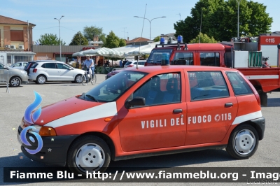 Fiat Punto I Serie
Vigili del Fuoco
Comando Provinciale di Ferrara
Distaccamento Volontario di Copparo
VF 18756
Parole chiave: Fiat Punto_ISerie VF18754