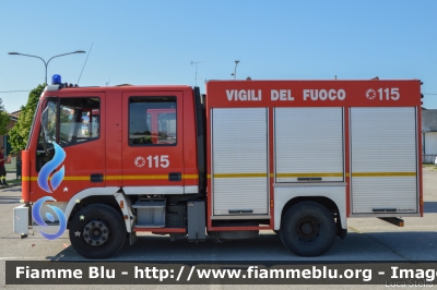 Iveco CityEuroFire 100E21 I serie
Vigili del Fuoco
Comando Provinciale di Ferrara
AutoPompaSerbatoio allestimento Iveco-Magirus
VF 19847
Parole chiave: Iveco CityEuroFire_100E21_Iserie VF19847