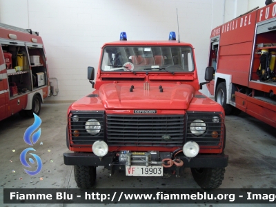 Land Rover Defender 130
Vigili del Fuoco
Comando Provinciale di Bologna
Distaccamento Permanente di Zola Predosa (BO)
VF 19903
Parole chiave: Land-Rover Defender_130 VF19903