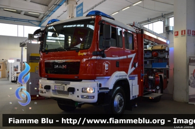 Man TGM 13.290 4x4 II serie
Vigili del Fuoco
Unione Distrettuale di Merano
Corpo Volontario di Plaus
Freiwillige Feuerwehr Plaus
Bezirksverband Meran
Allestimento Ziegler
VF 1AZ BZ
Parole chiave: Man TGM_13.290_4x4_IIserie VA1AZBZ Reas_2014