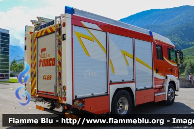 Man TGS 18.440 I serie
Vigili del Fuoco
Unione Distrettuale di Cles
Corpo Volontario di Cles (TN)
Allestimento Ziegler
VF 1L5 TN
Parole chiave: Man TGS_18.440_Iserie VF1L5TN