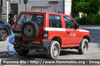 Mitsubishi Pajero Swb II serie
Vigili del Fuoco
Comando Provinciale di Parma
VF 20488
Parole chiave: Mitsubishi Pajero_Swb_IIserie VF20488