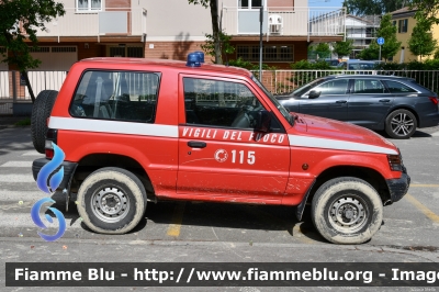 Mitsubishi Pajero Swb II serie
Vigili del Fuoco
Comando Provinciale di Parma
VF 20488
Parole chiave: Mitsubishi Pajero_Swb_IIserie VF20488