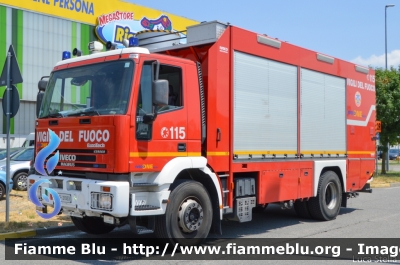 Iveco EuroTech 190E35 "One"
Vigili del Fuoco
Comando Provinciale di Milano
Nucleo NBCR
Allestimento Iveco-Magirus
VF 21923
Parole chiave: Iveco EuroTech_190E35 "One" VF21923