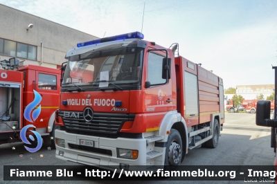 Mercedes-Benz Atego 1828 I serie
Vigili del Fuoco
Comando Provinciale di Parma
AutoBottePompa allestimento Bai
VF 22574
Parole chiave: Mercedes-Benz Atego_1828_Iserie VF22574