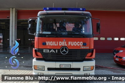 Mercedes-Benz Atego 1828 I serie
Vigili del Fuoco
Comando Provinciale di Parma
AutoBottePompa allestimento Bai
VF 22995
Parole chiave: Mercedes-Benz Atego_1828_Iserie VF22995