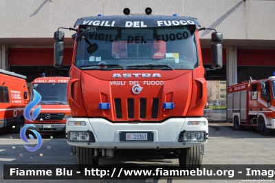 Astra HD8 84.44 II serie
Vigili del Fuoco
Comando Provinciale di Parma
AutoGru da 40 ton allestimento Cormach
VF 25361
Parole chiave: Astra HD8_84.44_IIserie VF25361