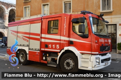 Volvo FL 290 III serie
Vigili del Fuoco
Comando Provinciale di Verona
AutoPompaSerbatoio
Allestimento BAI
VF 27030
Parole chiave: Volvo FL_290_IIIserie VF27030