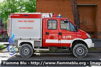 Iveco Daily 55S17 4x4 IV serie restyle
Vigili del Fuoco
Comando Provinciale di Piacenza
Colonna Mobile Regionale
Polisoccorso allestimento Iveco-Magirus
VF 27213
Parole chiave: Iveco Daily_55S17_4x4_IV_serie_restyle VF27213