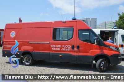 Iveco Daily VI serie
Vigili del Fuoco
Comando Provinciale di Milano - Via Messina
Nucleo N.B.C.R.
Allestimento Magirus
VF 27374
Parole chiave: Iveco Daily_VIserie VF27374