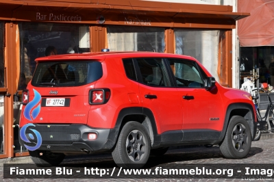 Jeep Renegade
Vigili del Fuoco
Comando Provinciale di Ferrara
VF 27742
Parole chiave: Jeep Renegade VF27742 Santa_Barbara_2019