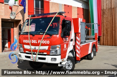 Mitsubishi Fuso Canter 4x4 III serie
Vigili del Fuoco
Comando Provinciale di Bologna
Distaccamento Volontario di Fontanelice
Piattaforma Cela 24 metri
VF 28021
Parole chiave: Mitsubishi-Fuso Canter_4x4_IIIserie VF28021