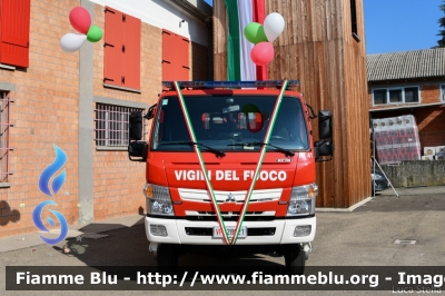 Mitsubishi Fuso Canter 4x4 III serie
Vigili del Fuoco
Comando Provinciale di Bologna
Distaccamento Volontario di Fontanelice
Piattaforma Cela 24 metri
VF 28021
Parole chiave: Mitsubishi-Fuso Canter_4x4_IIIserie VF28021