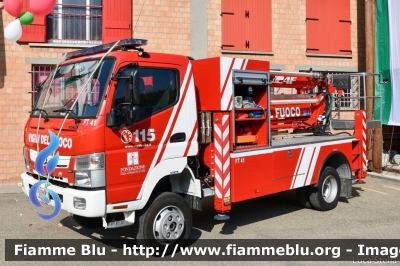 Mitsubishi Fuso Canter 4x4 III serie
Vigili del Fuoco
Comando Provinciale di Bologna
Distaccamento Volontario di Fontanelice
Piattaforma Cela 24 metri
VF 28021
Parole chiave: Mitsubishi-Fuso Canter_4x4_IIIserie VF28021