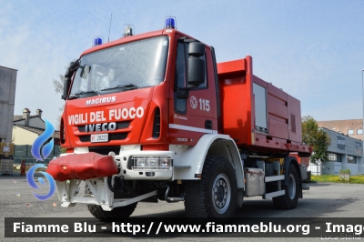 Iveco EuroCargo 150E30 4x4 III serie
Vigili del Fuoco
Comando Provinciale di Parma
Autocarro Scarrabile Allestimento Magirus-Molinari
VF28221
Parole chiave: Iveco EuroCargo_150E30_4x4_IIIserie VF28221