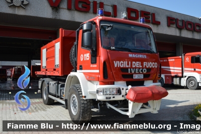 Iveco EuroCargo 150E30 4x4 III serie
Vigili del Fuoco
Comando Provinciale di Parma
Autocarro Scarrabile Allestimento Magirus-Molinari
VF28221
Parole chiave: Iveco EuroCargo_150E30_4x4_IIIserie VF28221