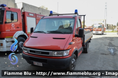 Iveco Daily III serie
Vigili del Fuoco
Comando Provinciale di Parma
VF 28231
Parole chiave: Iveco Daily_IIIserie VF28231