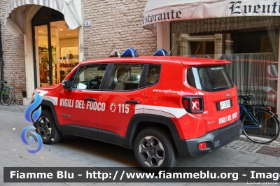 Jeep Renegade
Vigili del Fuoco
Comando Provinciale di Ferrara
VF 28785
Parole chiave: Jeep Renegade VF28785 Santa_Barbara_2019