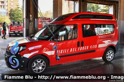 Fiat Doblò IV serie
Vigili del Fuoco
Comando Provinciale di Ravenna
Nucleo Sommozzatori
VF 28640
Parole chiave: Fiat Doblò_IVserie VF29640 Santa_BArbara_2019