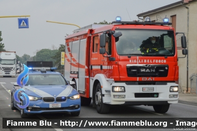 Man TGM 15.250 II serie
Vigili del Fuoco
Comando Provinciale di Ferrara
Distaccamento Permanente di Comacchio
AutoPompaSerbatoio allestimento BAI
VF 29898
Parole chiave: Man TGM_15.250_IIserie VF29898