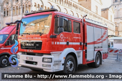 Man TGM 15.250 II serie
Vigili del Fuoco
Comando Provinciale di Ferrara
AutoPompaSerbatoio allestimento Bai
VF 29898
Parole chiave: Man TGM_15.250_IIserie VF29898 Santa_Barbara_2019