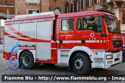 Man TGM 15.250 II serie
Vigili del Fuoco
Comando Provinciale di Ferrara
AutoPompaSerbatoio allestimento Bai
VF 29898
Parole chiave: Man TGM_15.250_IIserie VF29898 Santa_Barbara_2019