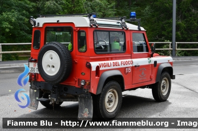 Land-Rover Defender 90
Vigili del Fuoco
Unione Distrettuale di Primiero
Corpo Volontario di San Martino di Castrozza (TN)
VF 2D0 TN
Parole chiave: Land-Rover Defender_90 VF2D0TN