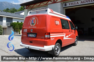 Volkswagen Transporter T5 restyle
Vigili del Fuoco
Distretto della Valsugana e Tesino
Corpo Volontario di Villa Agnedo (TN)
Allestimento Rosenbauer
VF 2J2 TN
Parole chiave: Volkswagen Transporter_T5_restyle VF2J2TN