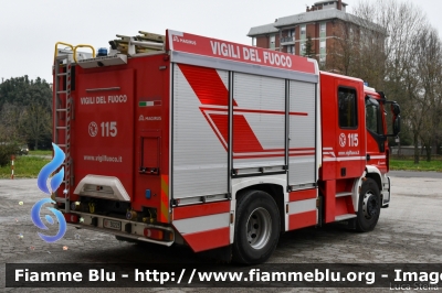 Iveco EuroCargo MaxiCity 180E30 IV serie
Vigili del Fuoco
Comando Provinciale di Ravenna
AutoPompaSerbatoio allestimento Magirus
VF 30223
Parole chiave: Iveco EuroCargo_MaxiCity_180E30_IVserie VF30223