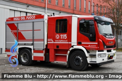 Iveco EuroCargo MaxiCity 180E30 IV serie
Vigili del Fuoco
Comando Provinciale di Ravenna
AutoPompaSerbatoio allestimento Magirus
VF 30223
Parole chiave: Iveco EuroCargo_MaxiCity_180E30_IVserie VF30223