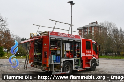 Iveco EuroCargo MaxiCity 180E30 IV serie
Vigili del Fuoco
Comando Provinciale di Ravenna
AutoPompaSerbatoio allestimento Magirus
VF 30223
Parole chiave: Iveco EuroCargo_MaxiCity_180E30_IVserie VF30223