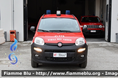 Fiat Nuova Panda 4x4 II serie
Vigili del Fuoco
Comando Provinciale di Ravenna
VF 30447
Parole chiave: Fiat Nuova_Panda_4x4_IIserie VF30447