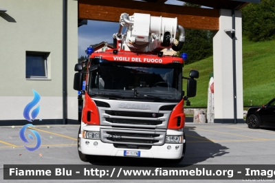 Scania P320 II serie
Vigili del Fuoco
Unione Distrettuale di Mezzolombardo
Distaccata al Corpo Volontario di Andalo (TN)
Allestimento Rosenbauer
VF 3L0 TN
Parole chiave: Scania P320_IIserie VF3L0TN