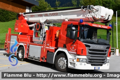 Scania P320 II serie
Vigili del Fuoco
Unione Distrettuale di Mezzolombardo
Distaccata al Corpo Volontario di Andalo (TN)
Allestimento Rosenbauer
VF 3L0 TN
Parole chiave: Scania P320_IIserie VF3L0TN