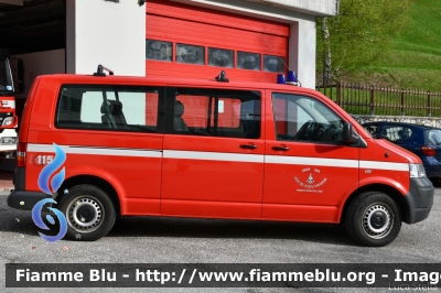 Volkswagen Transporter T5
Vigili del Fuoco 
Unione Distrettuale Alto Garda Ledro (TN)
Assegnata al Corpo Volontario di Concei (TN)
VF 3H1 TN
Parole chiave: Volkswagen Transporter_T5 VF3N1TN