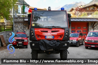 Bucher BU200 4x4
Vigili del Fuoco
Unione Distrettuale Alto Garda e Ledro
Corpo Volontario di Bezzecca
Allestimento Kofler Fahrzeugbau
VF 3J1 TN
Parole chiave: Bucher BU200_4x4 VF3J1TN