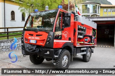 Bucher BU200 4x4
Vigili del Fuoco
Unione Distrettuale Alto Garda e Ledro
Corpo Volontario di Bezzecca
Allestimento Kofler Fahrzeugbau
VF 3J1 TN
Parole chiave: Bucher BU200_4x4 VF3J1TN